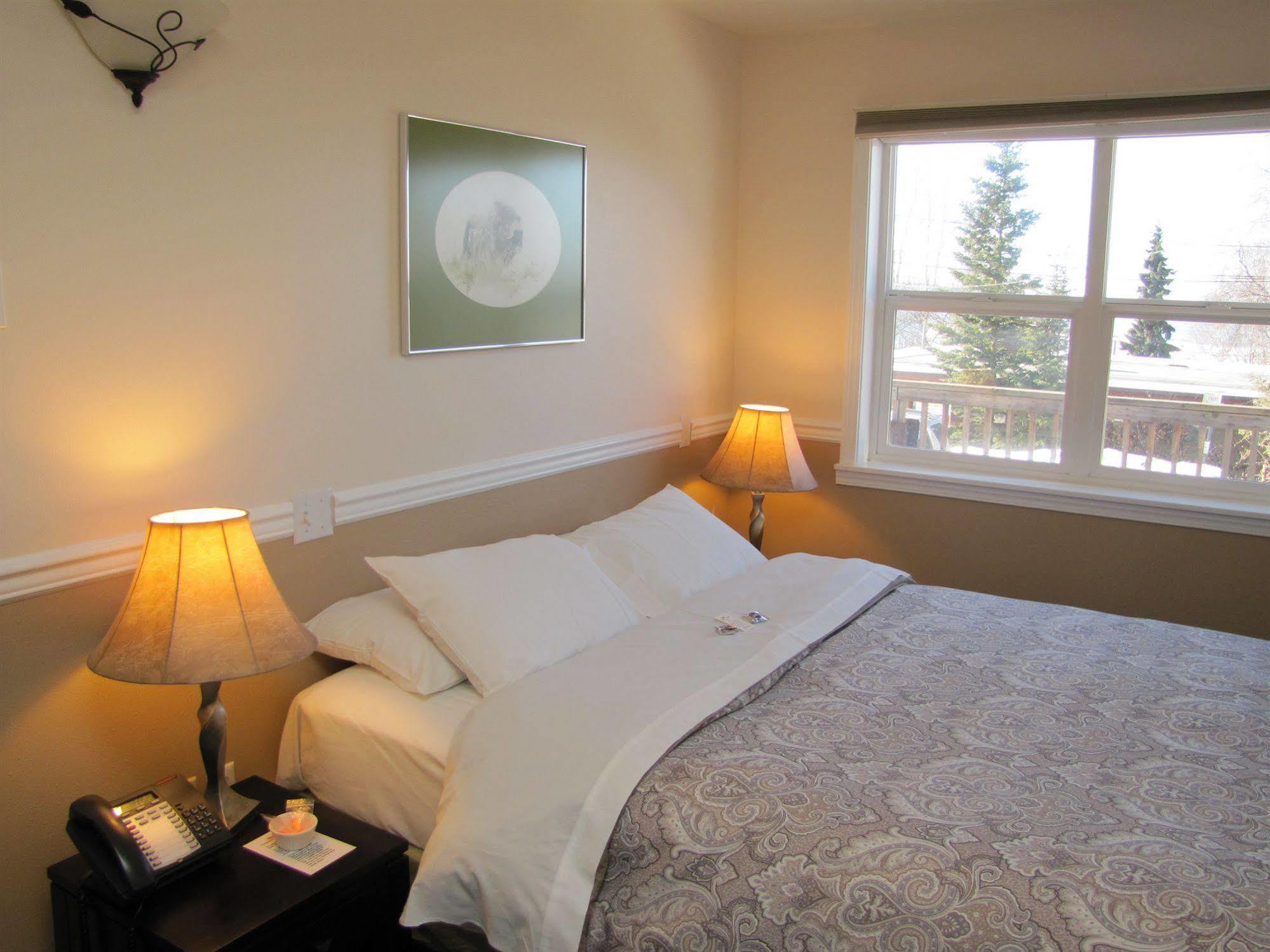 Copper Whale Inn Anchorage Esterno foto