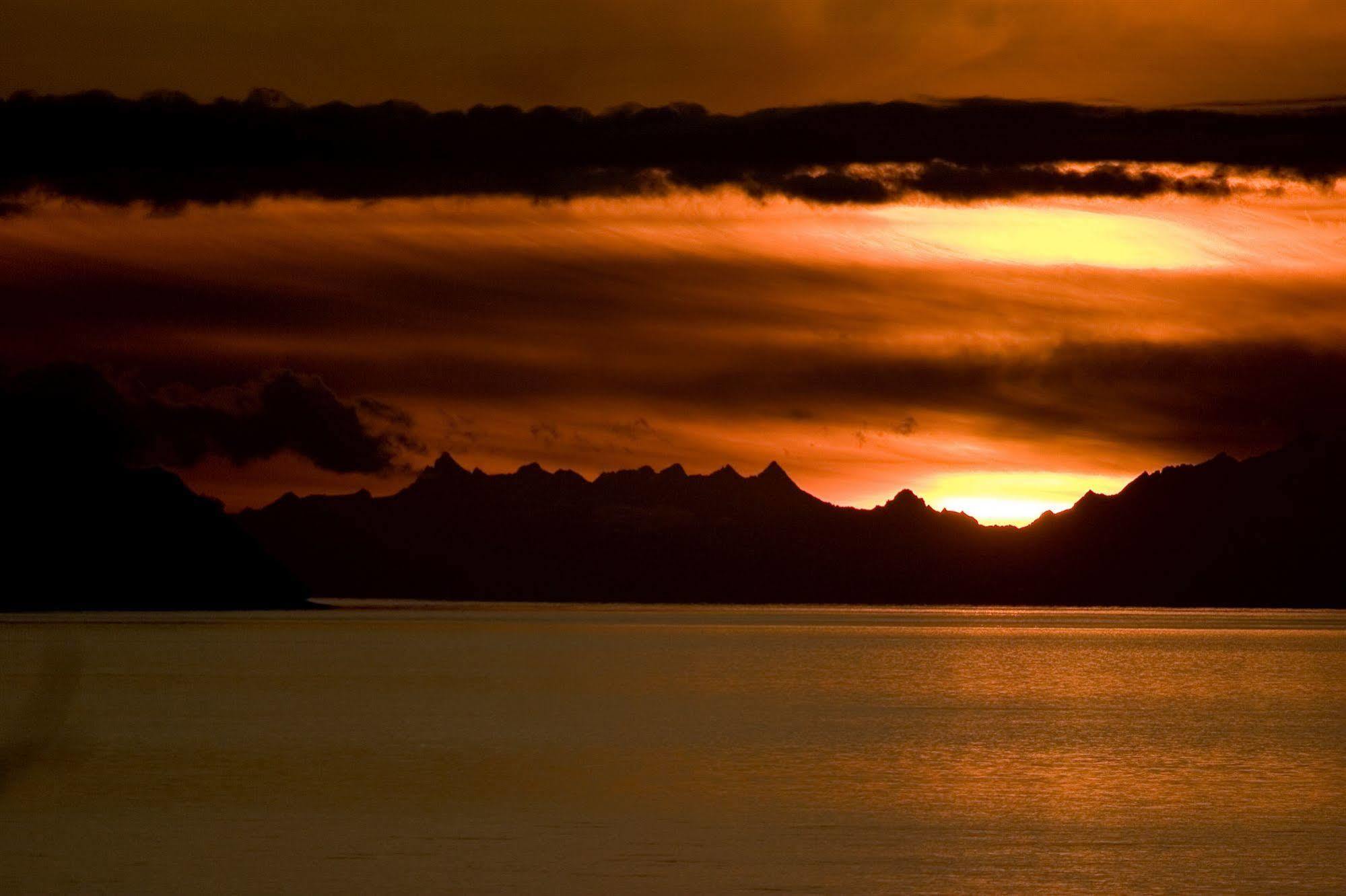Copper Whale Inn Anchorage Esterno foto